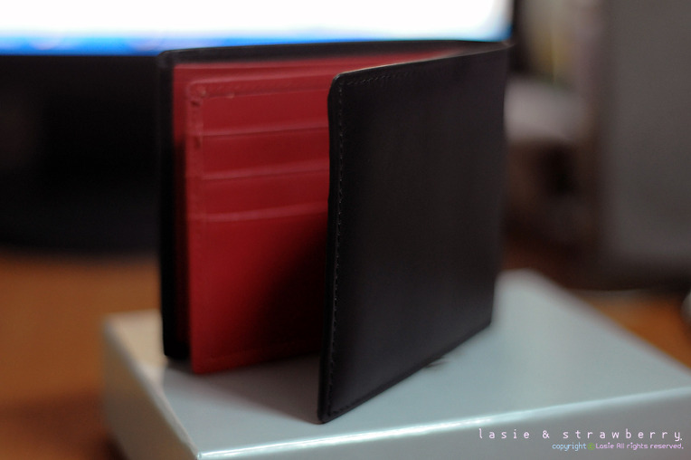 VIVIENNE WESTWOOD (비비안웨스트우드) Nappa Carf nero/rosso 단지갑