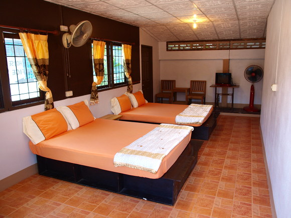 142ADC364F80588E1EB6D6