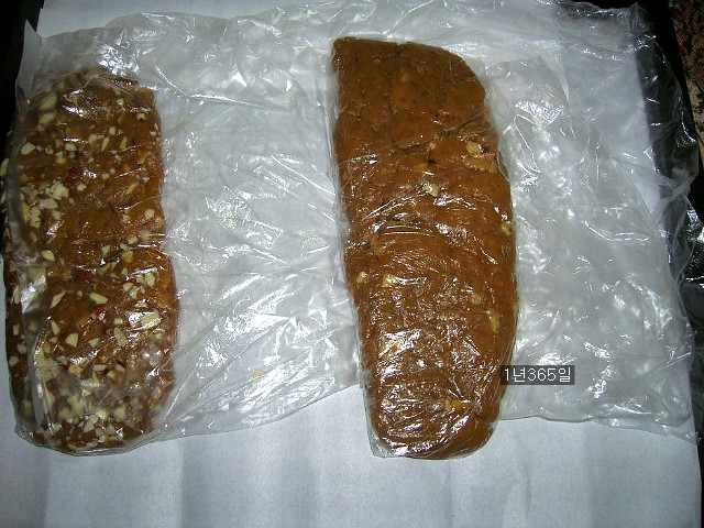 바삭한 아몬드,호두비스코티 2가지