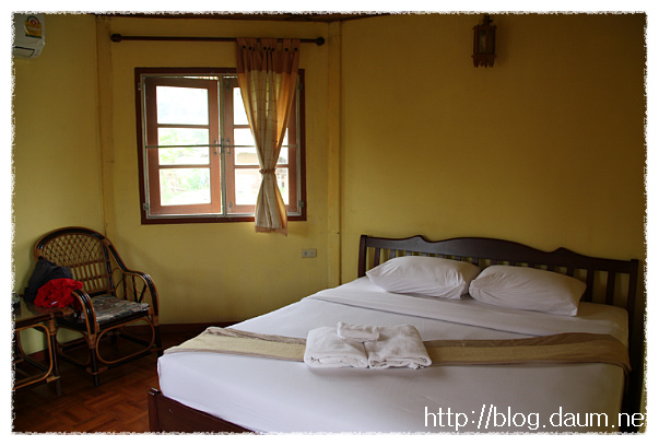 185199434DB9853C4B2706