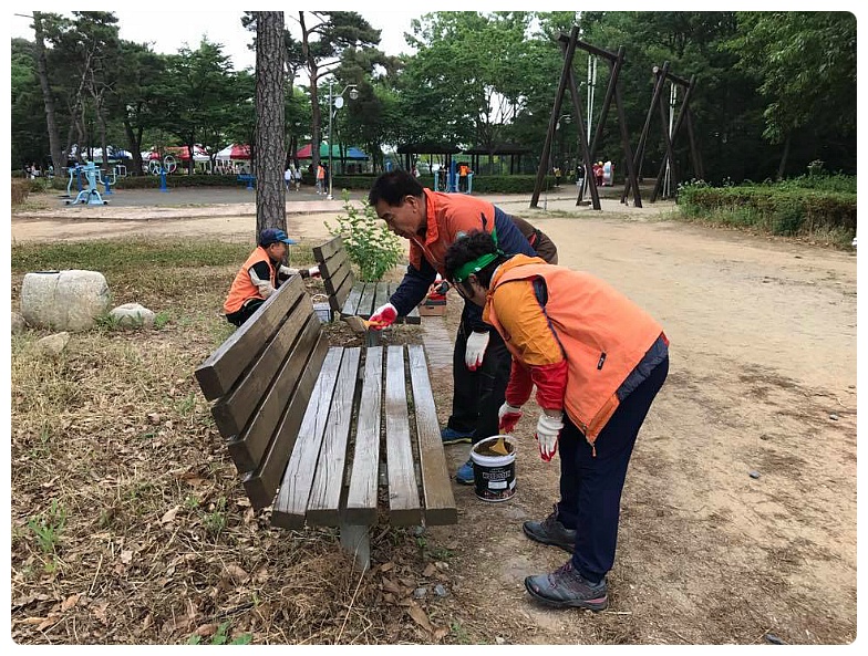 222D9B45595DEE910179D8