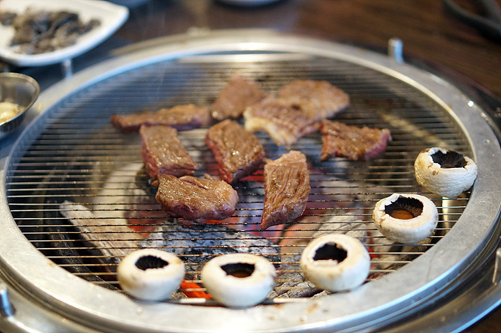 형제 식육식당 이미지