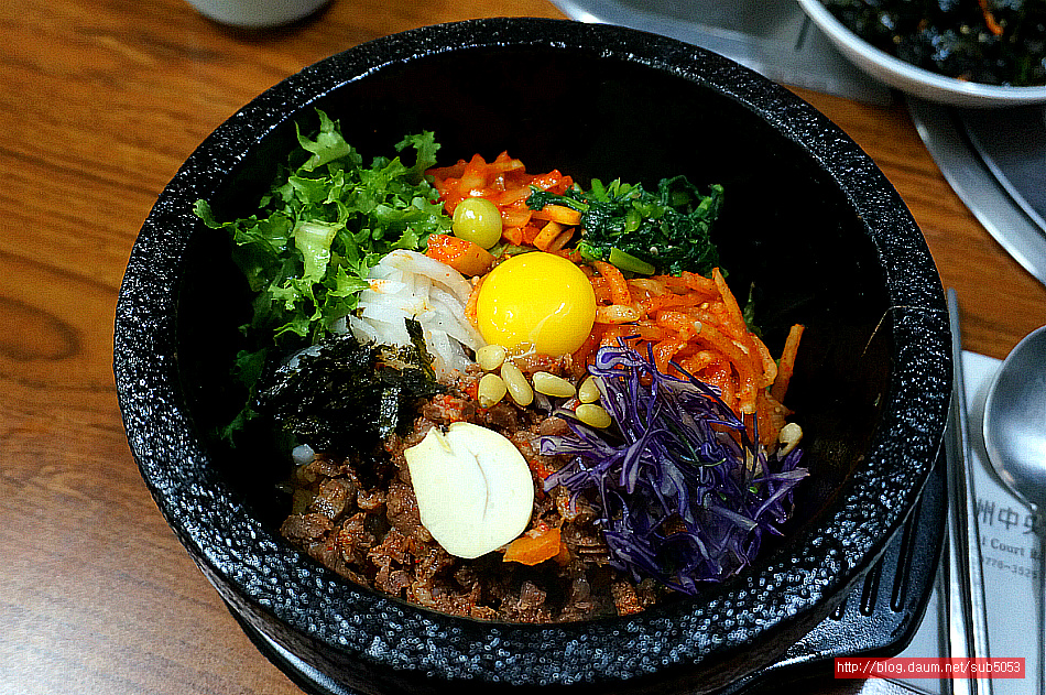 (명동 맛집)56년 전통 돌솥 비빔밥 원조!! 전주 곱돌 비빔밥 맛집 - 명동 지역 추천맛집 전주 중앙회관 후기