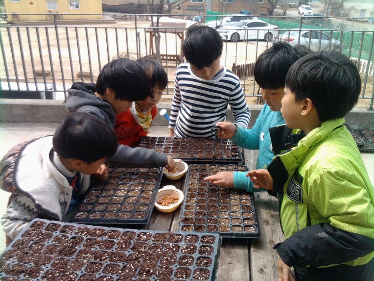 더블클릭을 하시면 이미지를 수정할 수 있습니다