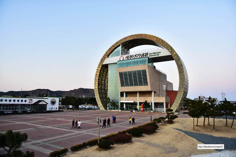 포항겨울여행 포항 1박중 포항 규모4.6지진 체험후 포항호미곶해맞이 