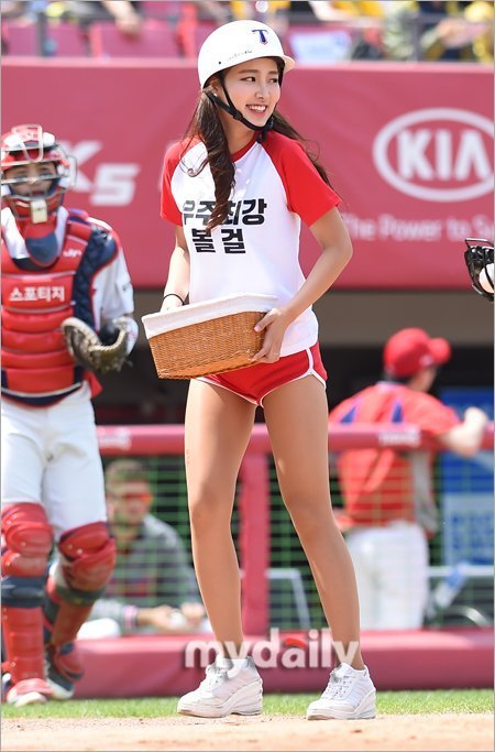 KlA 배트걸 김맑음