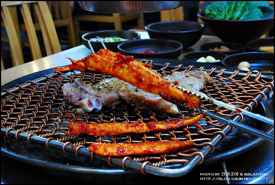 토담참숯닭갈비 이미지