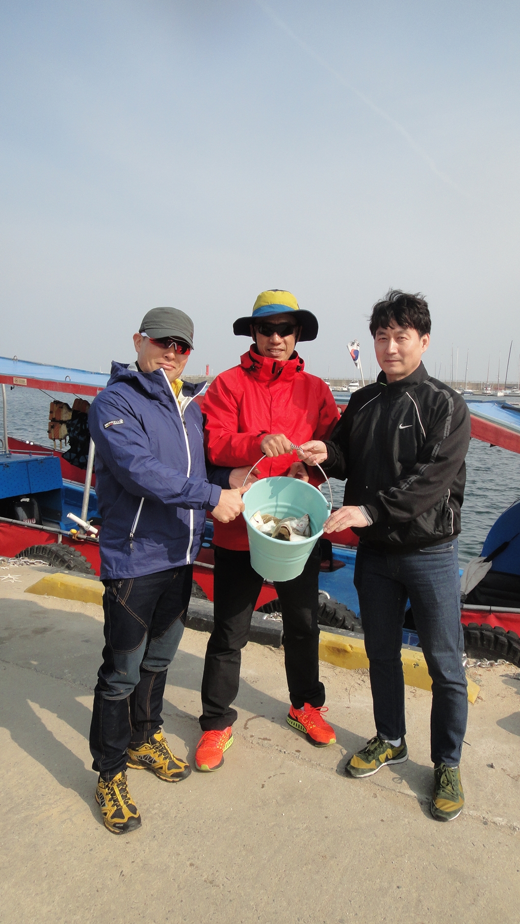 (東)동해조황 - 동해바다 참가자미세꼬시배낚시,,, 오늘도 이정도로 잡았습니다... 양양엑스포호,,010-7400-3588